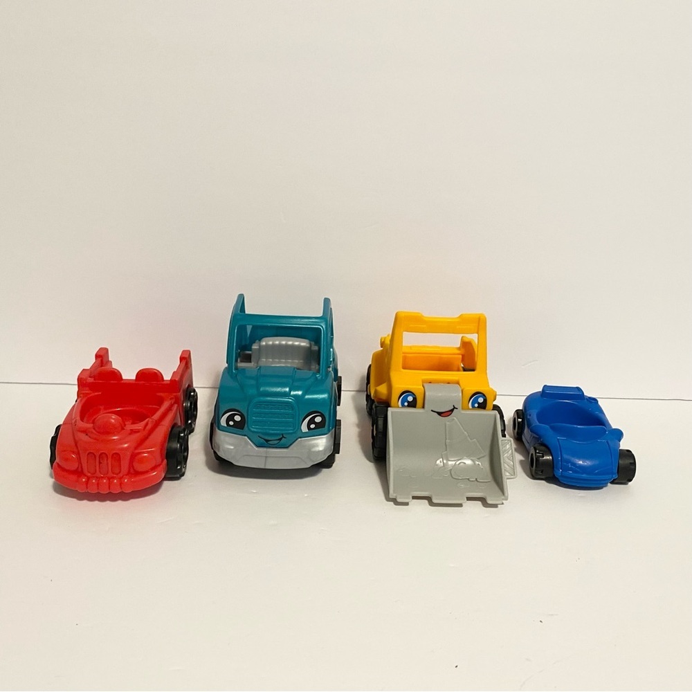 Fisher Price Little People Car Truck Construction Vehicle Toy Lot Bundle 4/$20 🛑